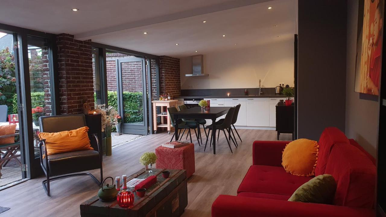 Downtown Hideaway, B&B Grand Deluxe Eindhoven Exteriör bild