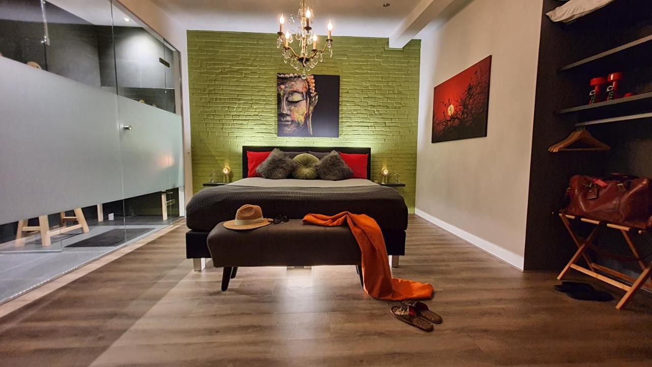 Downtown Hideaway, B&B Grand Deluxe Eindhoven Exteriör bild