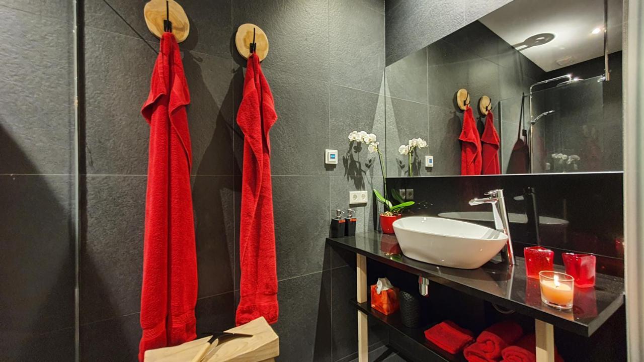 Downtown Hideaway, B&B Grand Deluxe Eindhoven Exteriör bild