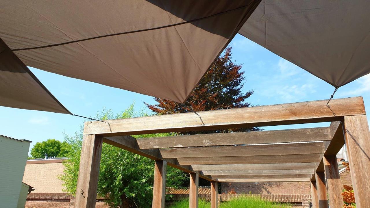 Downtown Hideaway, B&B Grand Deluxe Eindhoven Exteriör bild